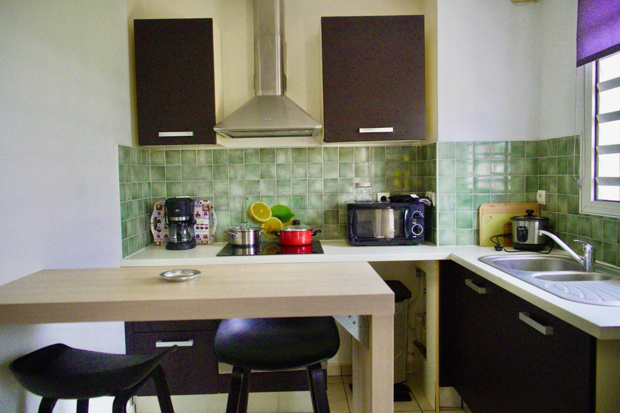 Apartamento Les Balcons Du Theatre Saint-Gilles-les-Bains Exterior foto